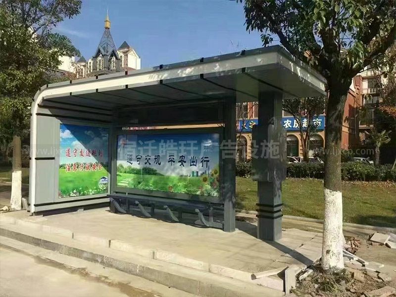 城市公交候車亭廠家現場安裝案例
