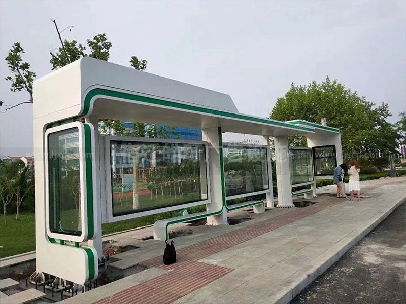城市公交候車亭廠家現場安裝案例